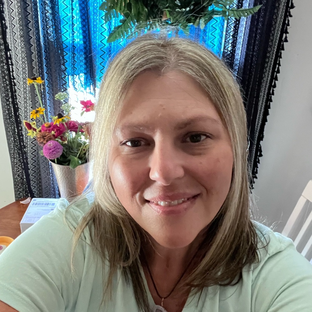Meet your Posher, Reva